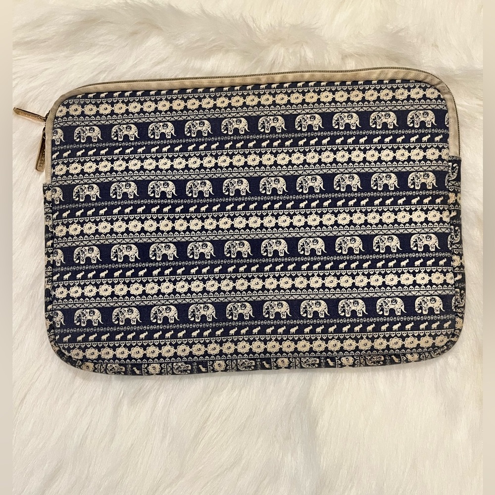 CoolBell Laptop Softshell Case. Colorful Elephant Design. - Picture 4 of 5